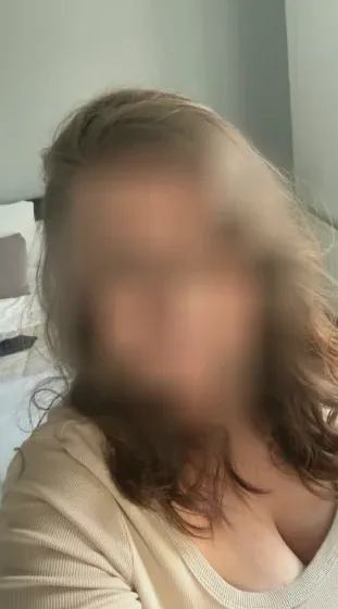 Anja, 36