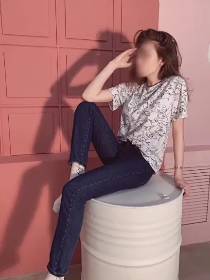 Josephine, 21
