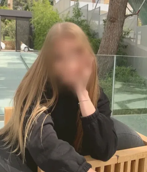 Kathleen, 34