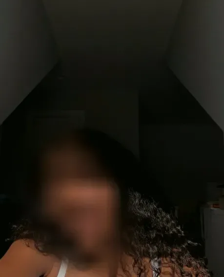 Pauline, 20